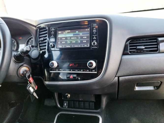 MITSUBISHI OUTLANDER 2023