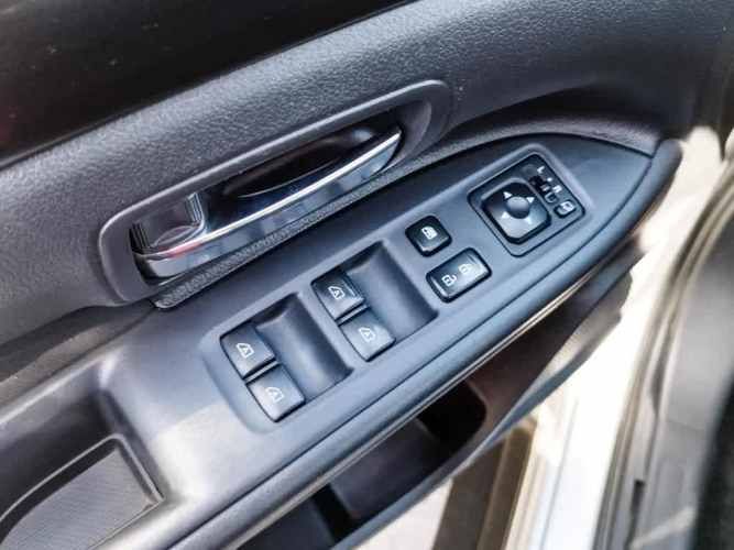 MITSUBISHI OUTLANDER 2023