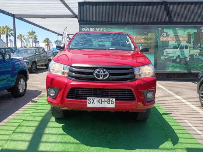 TOYOTA HILUX 2023