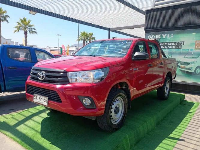 TOYOTA HILUX 2023