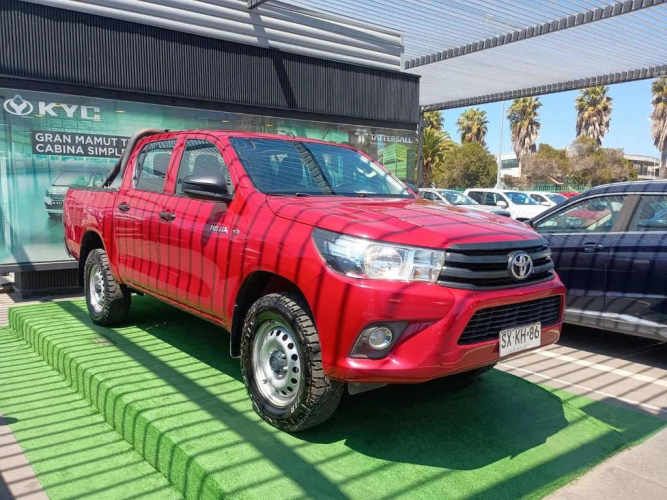 TOYOTA HILUX 2023