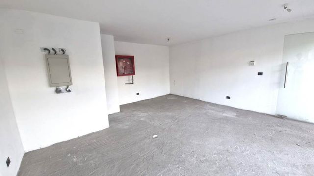 Locales Nuevos en Av. Fermín Vivaceta 1702