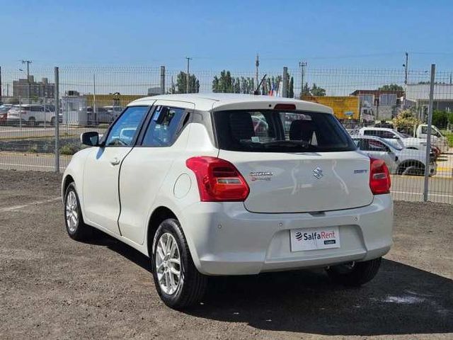 SUZUKI SWIFT 2022