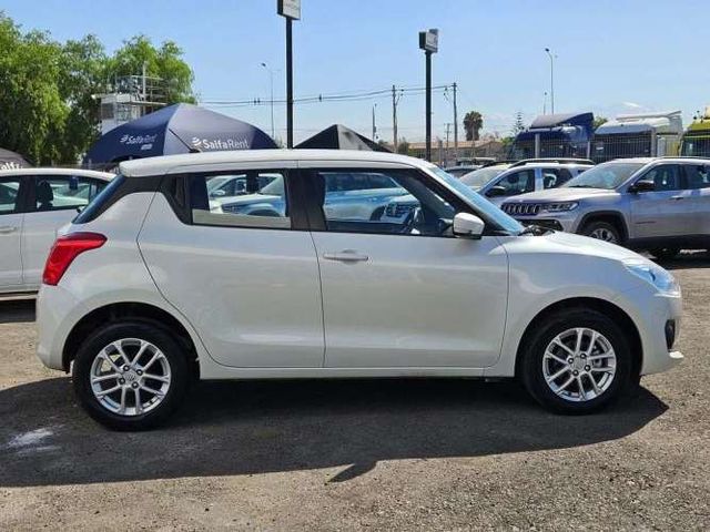 SUZUKI SWIFT 2022