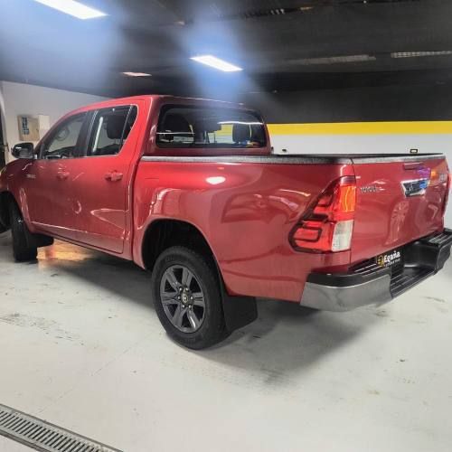 Toyota hilux 2.8 MT 4x4 DSL