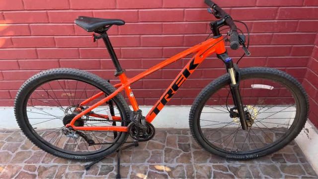 Trek Marlin 7 talla 17.5” (M-L) aro 29&quot; en muy buen estado