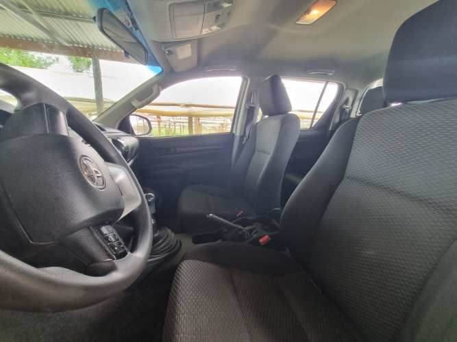Camioneta Hilux 2021 DX