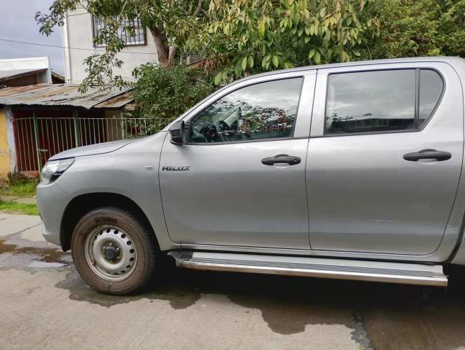 Camioneta Hilux 2021 DX