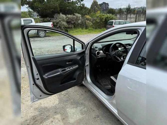 NISSAN VERSA 2020