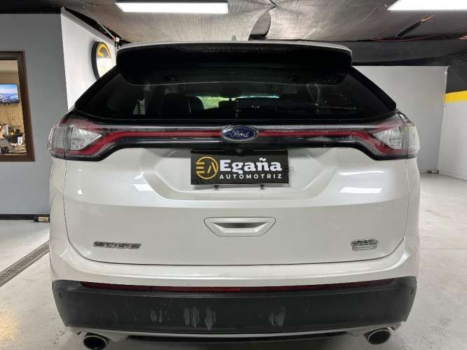 Ford este sel 2.0 AT