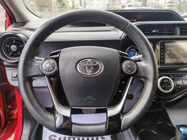 TOYOTA PRIUS 2021