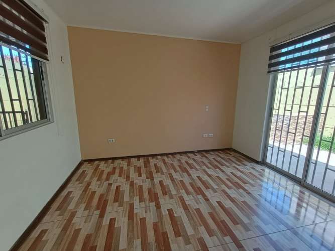 CASA EN CONDOMINIO EN LA FLORIDA