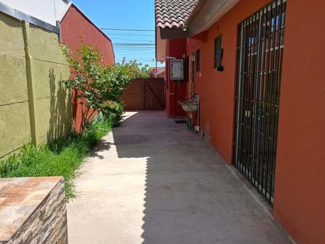 CASA EN CONDOMINIO EN LA FLORIDA