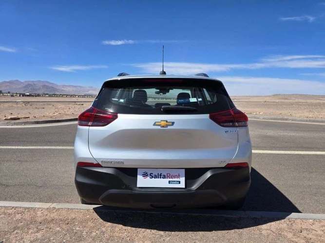 CHEVROLET TRACKER 2024