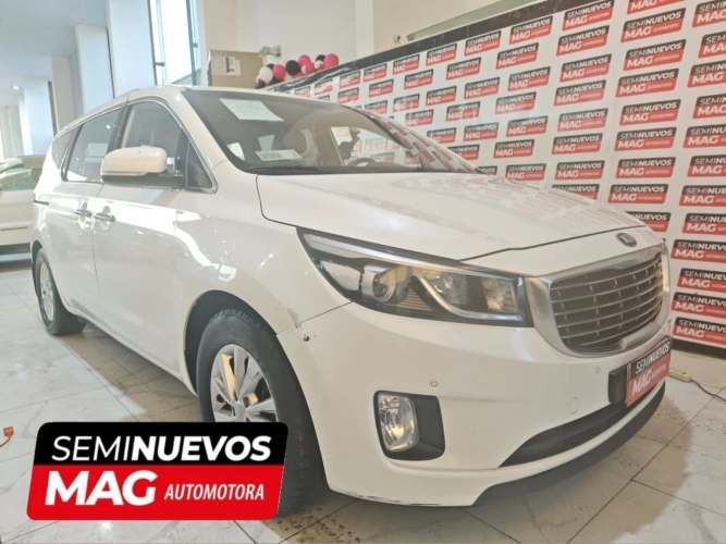 Kia Carnival 2016 4x2