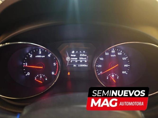 Kia Carnival 2016 4x2