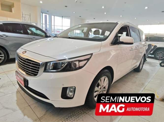 Kia Carnival 2016 4x2
