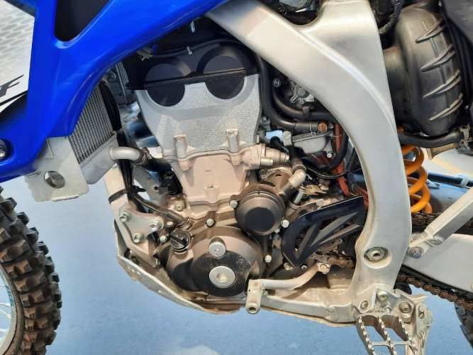 YAMAHA 450 F...guardada en bodega