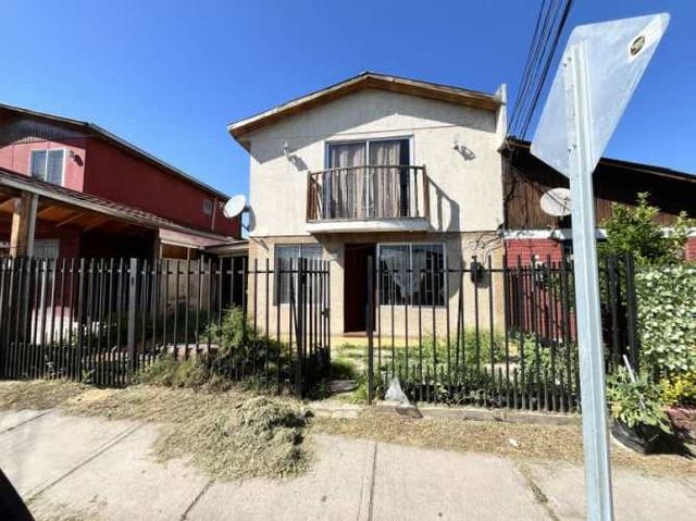 5 DORMITORIOS 3 BAÑOS, BARRIO TRANQUILO