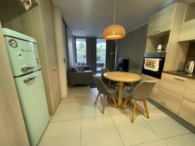 FOCOLARE PROPIEDADES ARRIENDA DEPTO 1D1B + ESTACIONAMIENTO