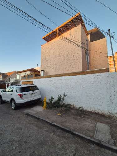 En venta casa 4 dormitorios en sector Da Vinci