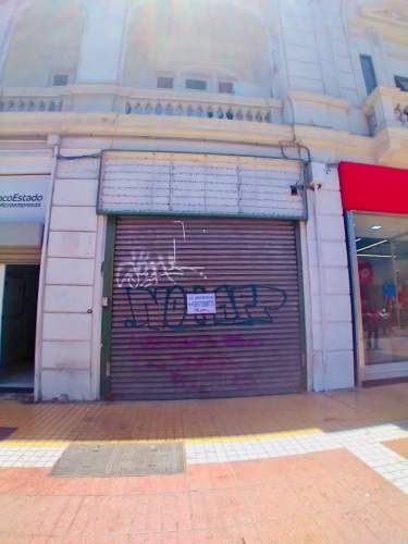 LOCAL PLENO CENTRO CALLE PRAT