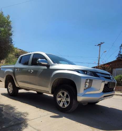 Mitsubishi L200 WORK CR 2.4L