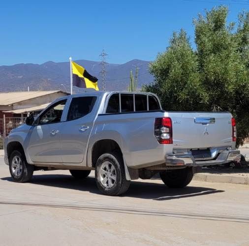 Mitsubishi L200 WORK CR 2.4L