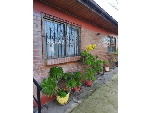 SE VENDE CASA 3 DORMITORIOS VILLA ALEMANA (SUR)