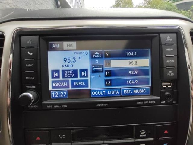 JEEP GRAND CHEROKEE 5.7 OVERLAND 4WD AUTO 2011