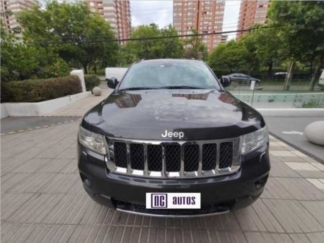 JEEP GRAND CHEROKEE 5.7 OVERLAND 4WD AUTO 2011