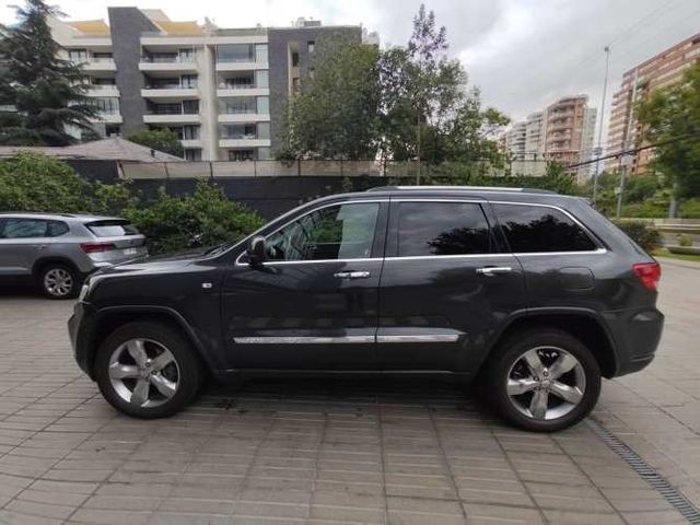 JEEP GRAND CHEROKEE 5.7 OVERLAND 4WD AUTO 2011