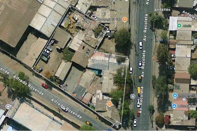 Se vende terreno 740 metros, recoleta