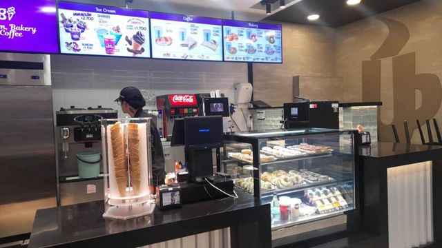 OPERARIO CAFETERIA DOGGIS SAN FELIPE