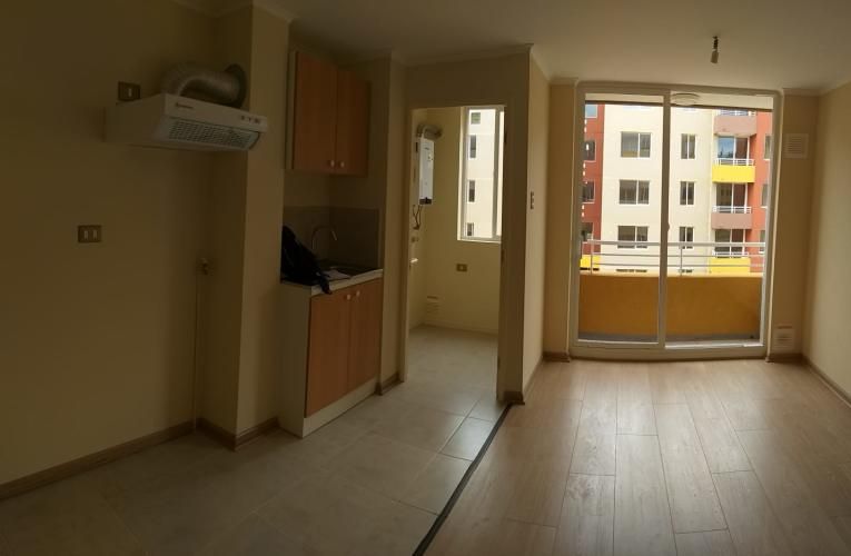 COCINA ABIERTA GOGIA  LIVING COMEDOR CON LINDA VISTA Y ESTACIONAMIENTO