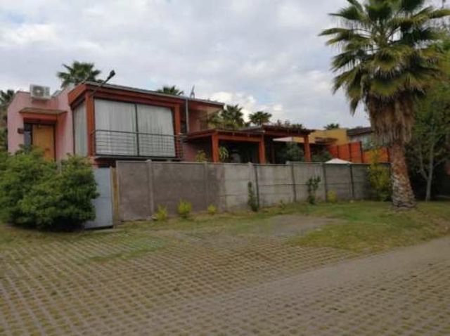 CASA Condominio Vista al Valle Remodelada Casa