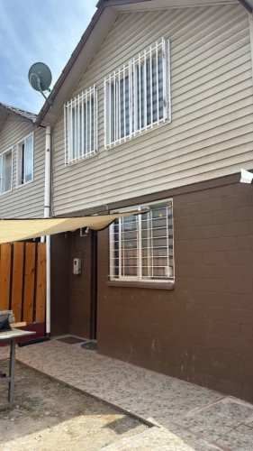 ARRIENDO, Peñaflor, Casa 2 pisos 3 dorm 2 baños