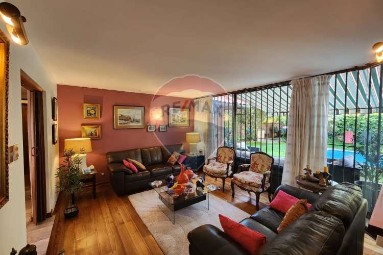 ¡exclusiva casa familiar en san miguel!