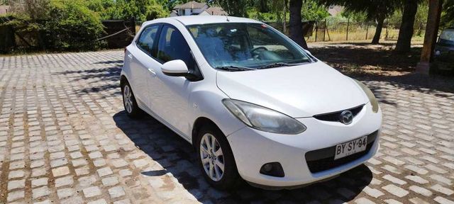 Mazda 2 2009