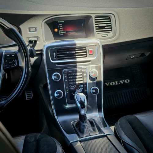 VOLVO S60 T4 2.0 AUT 2017