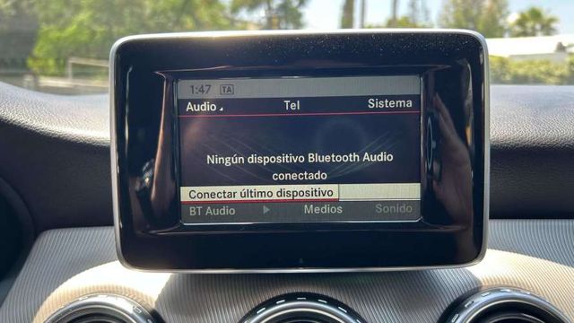 Mercedes Benz GLA200 200 1.6T AUT (2015)