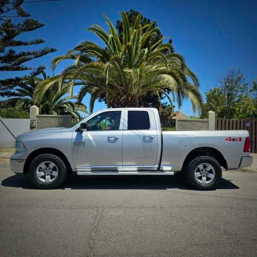 DODGE RAM 1500 CREW CAB 4X4 3.6 AUT 2017