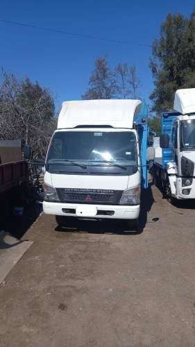 CAMION MITSUBISHI CANTER GANADERO