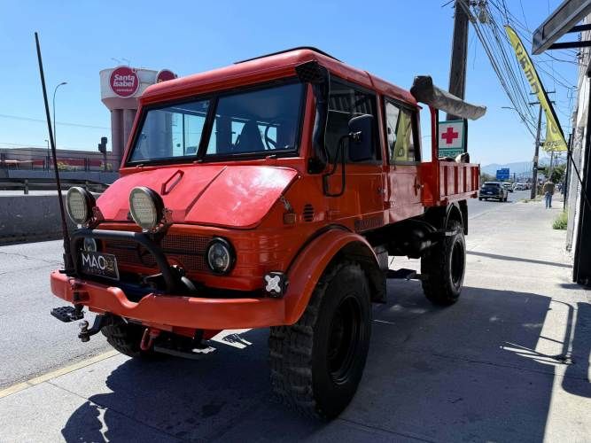 Mercedes-Benz Unimog 1977 RESTAURADA COMO NUEVA