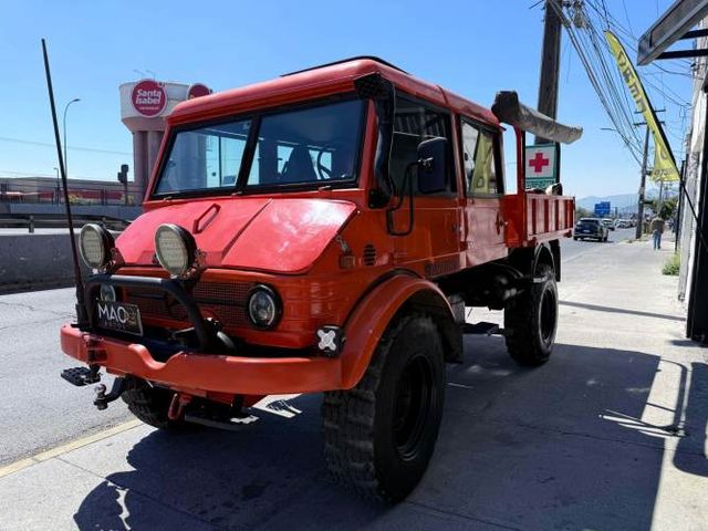 Mercedes-Benz Unimog 1977 RESTAURADA COMO NUEVA
