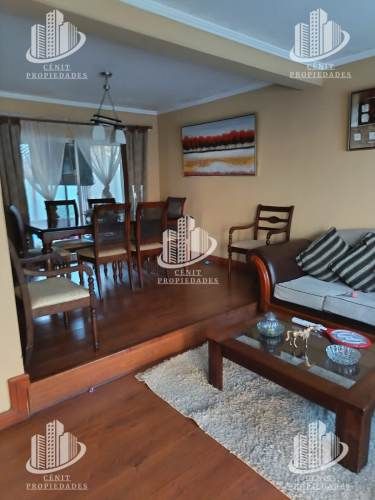 AMPLIA CASA EN VENTA  A 5 MINUTOS DE PLAZA DE ARMAS DE TALCA