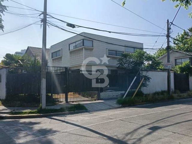 Gran Oportunidad!  Casa esquina Residencial y para Pyme