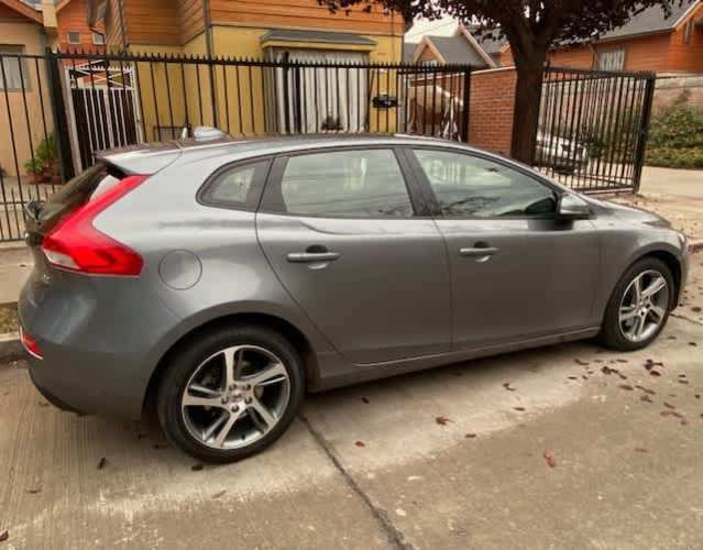 VOLVO V40 2017 REBAJADO