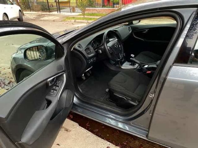 VOLVO V40 2017 REBAJADO