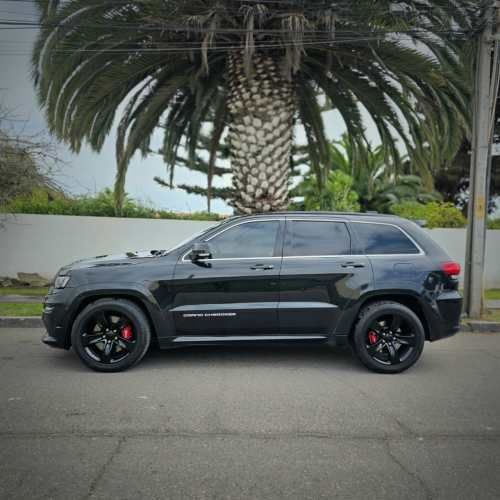 JEEP GRAND CHEROKEE SRT 4X4 6.4 AUT 2014